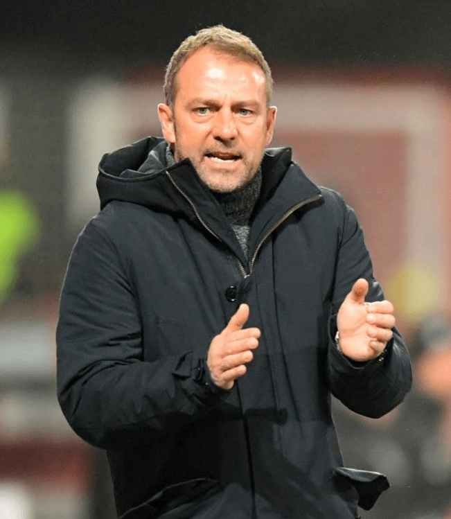 社区盾倒计时；拜仁慕尼黑集结日扳平良机；细节引发关注；管理层满意；更衣室氛围转暖的简单介绍