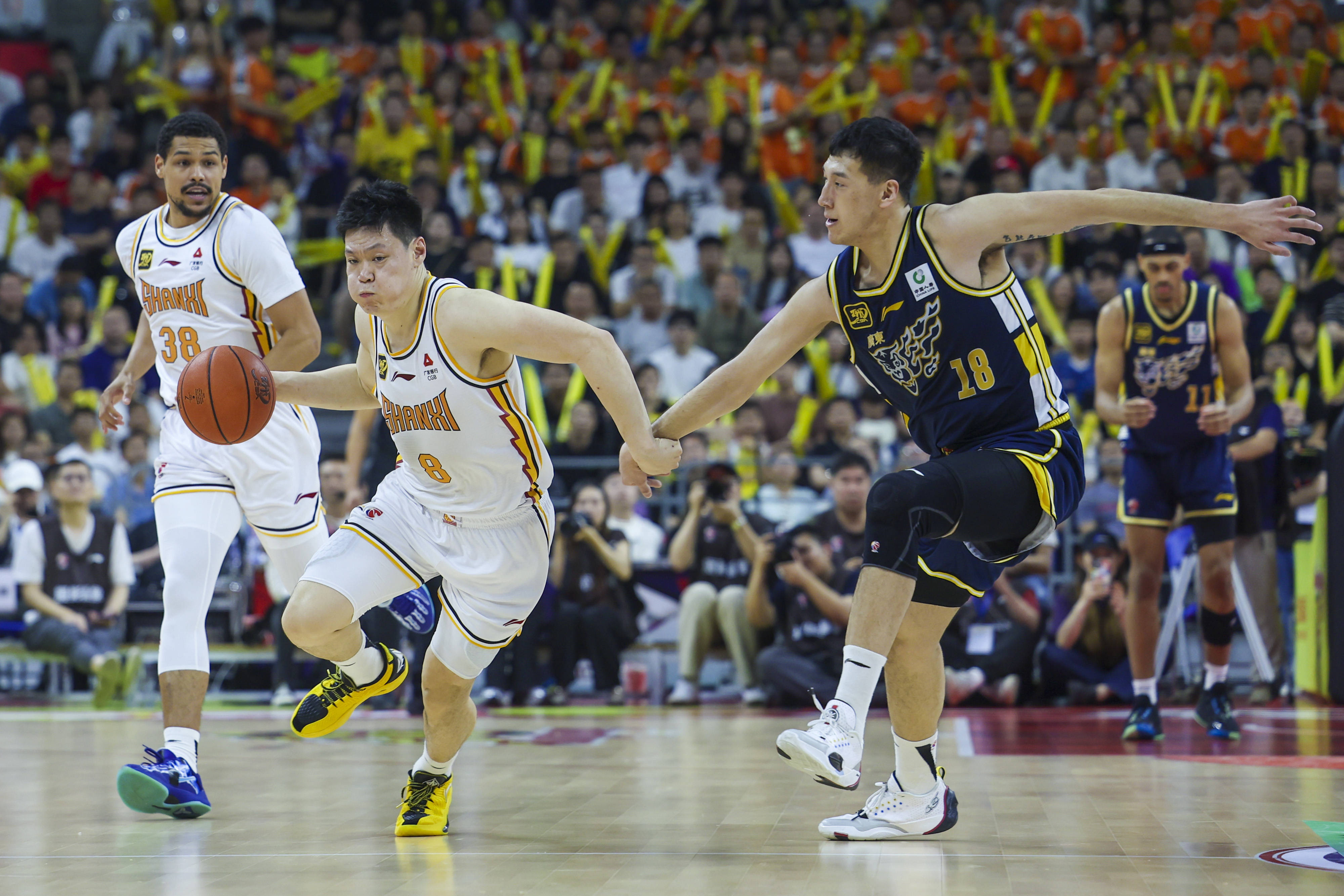 关于CBA常规赛赛程吃紧，辽宁本钢国际比赛日更衣室发声，信心回归，阵容厚度经受考验的信息