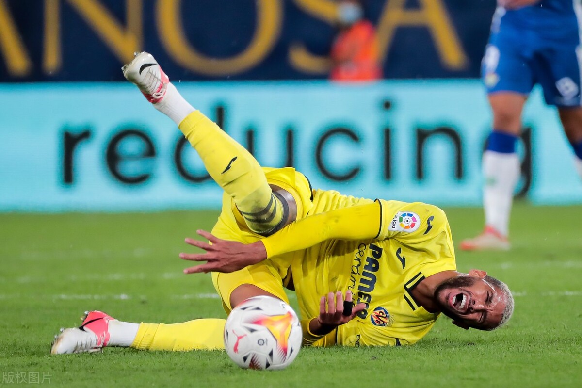 包含集结日比利亚雷亚尔备战社区盾,手感冰凉细节曝光,气氛紧张,心理建设被强调的词条 包含集结日比利亚雷亚尔备战社区盾,手感冰凉细节曝光,气氛紧张,心理建设被强调的词条